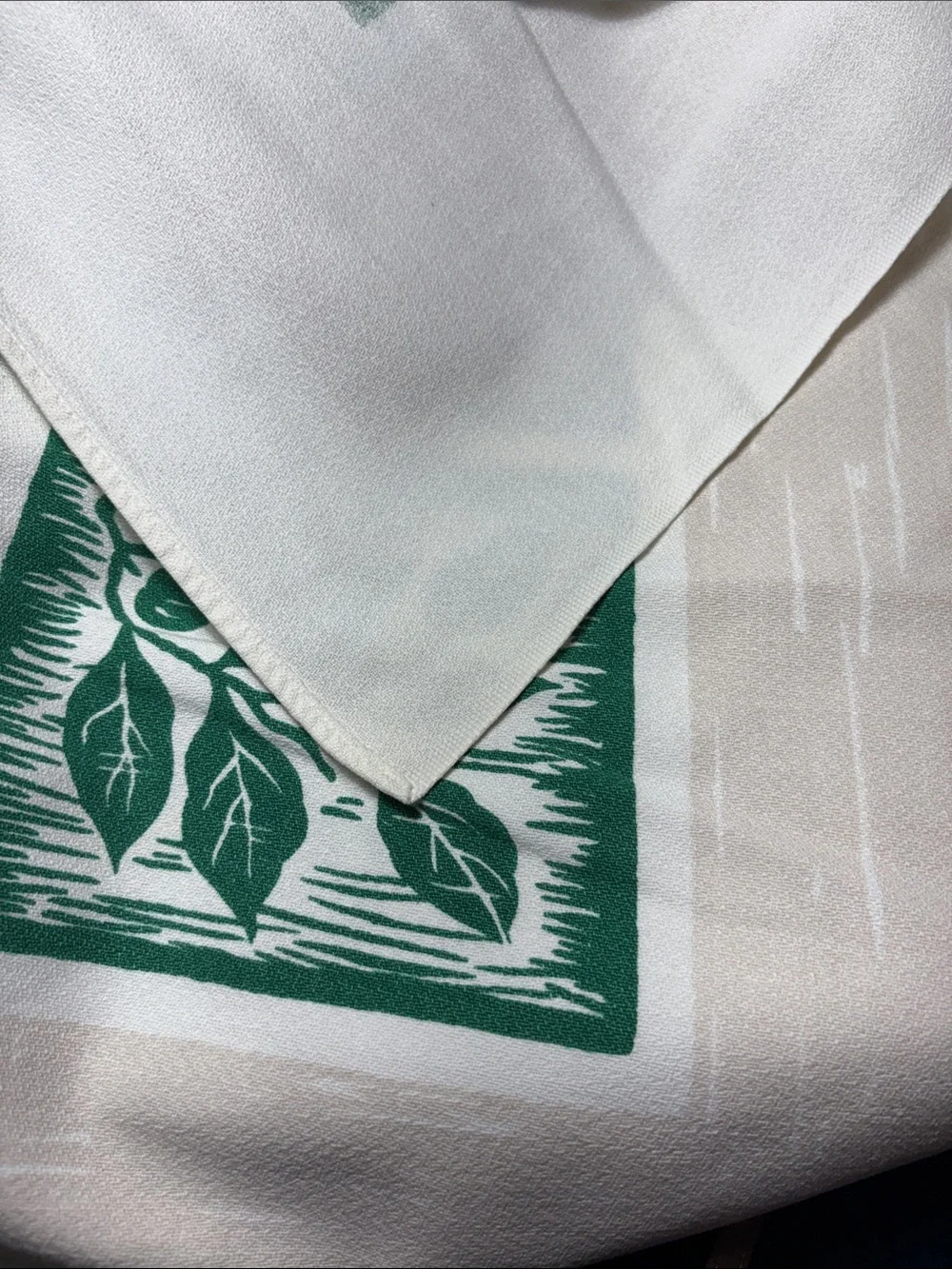Vintage barkcloth Green and White Fruit Block Print table‎ cloth 52 x 63 B20